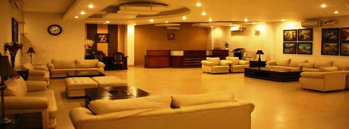 767/United-21 Grassland - Kaziranga National Park 02.jpg